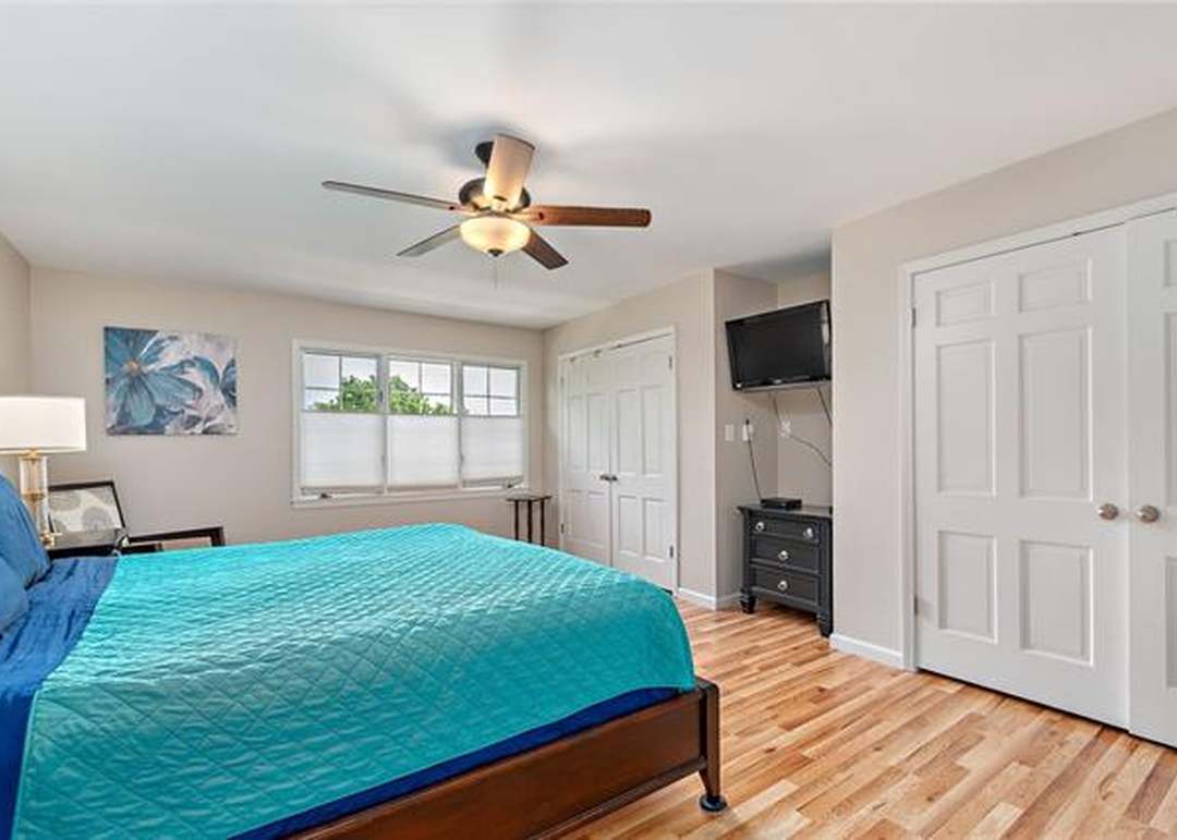 8383 Somerset Drive — photo 23