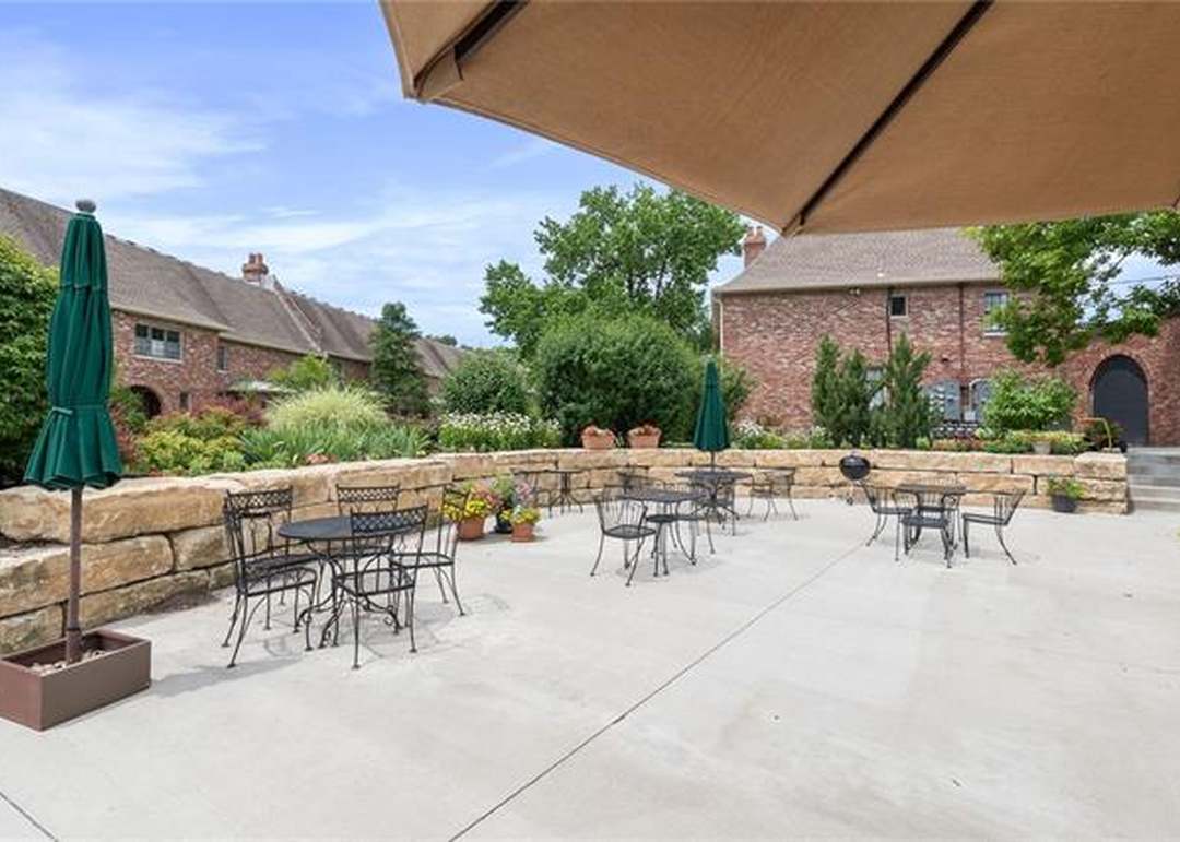 8383 Somerset Drive — photo 30