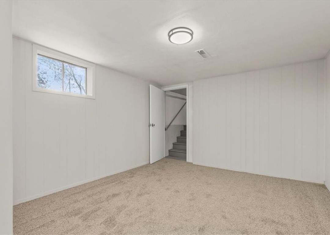 16305 E 16th Street S — photo 5