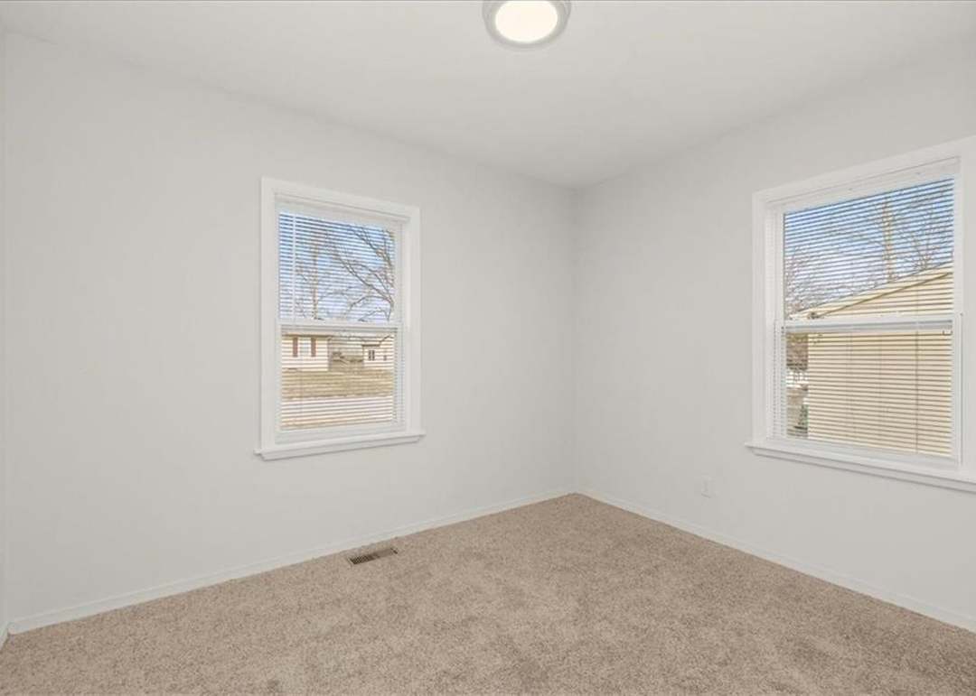 16305 E 16th Street S — photo 14