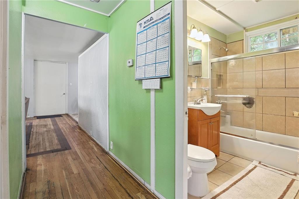 4609 N Troost Avenue — photo 26