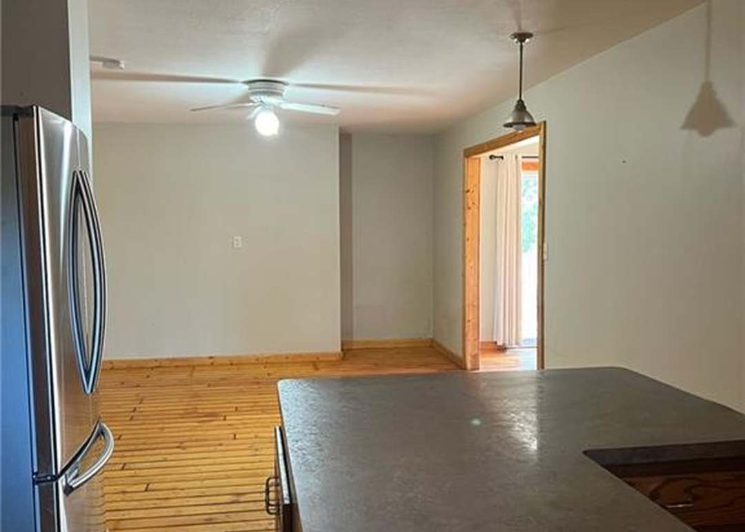 1004 W 14th Street — photo 20