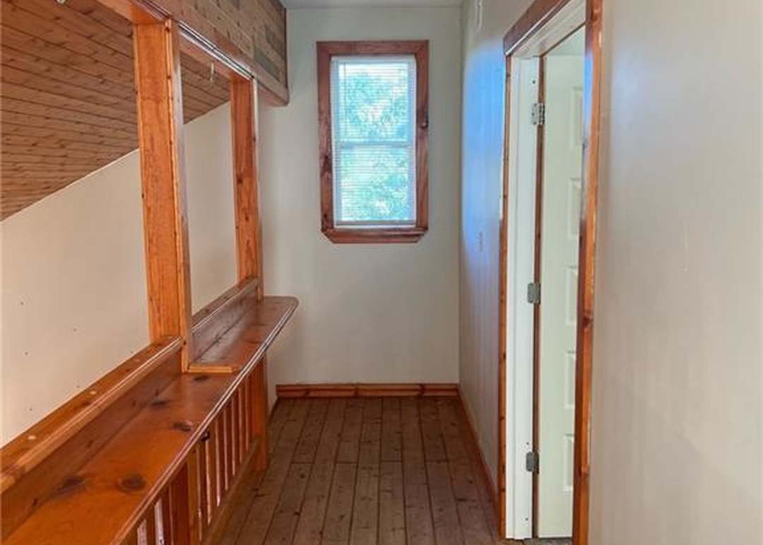 1004 W 14th Street — photo 33