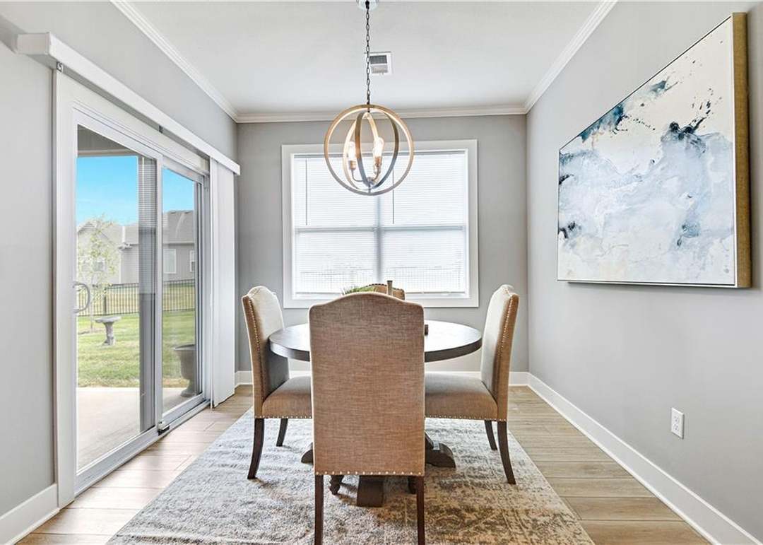 31405 W 83rd Circle — photo 4