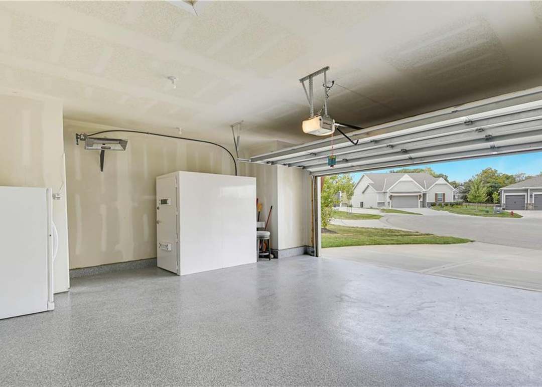 31405 W 83rd Circle — photo 21