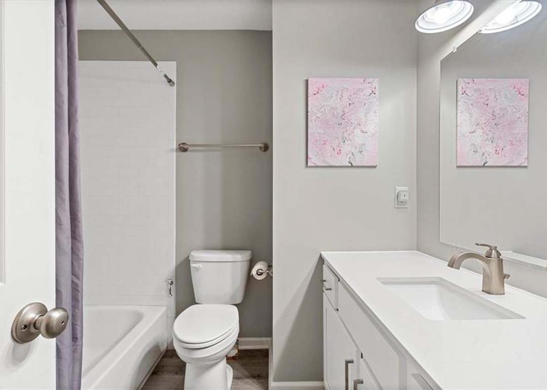 8704 W 88th Street — photo 17