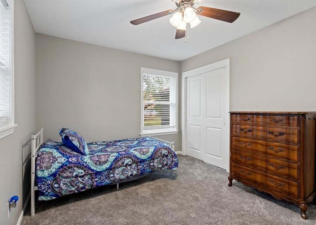 8704 W 88th Street — photo 20