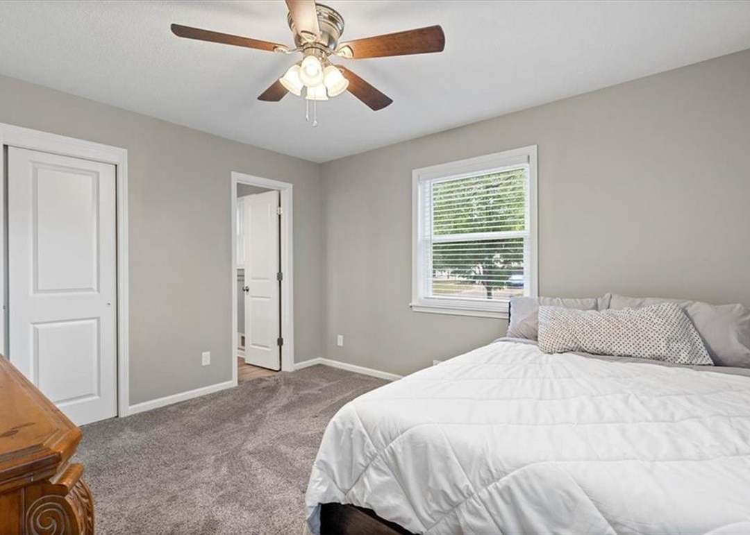 8704 W 88th Street — photo 21