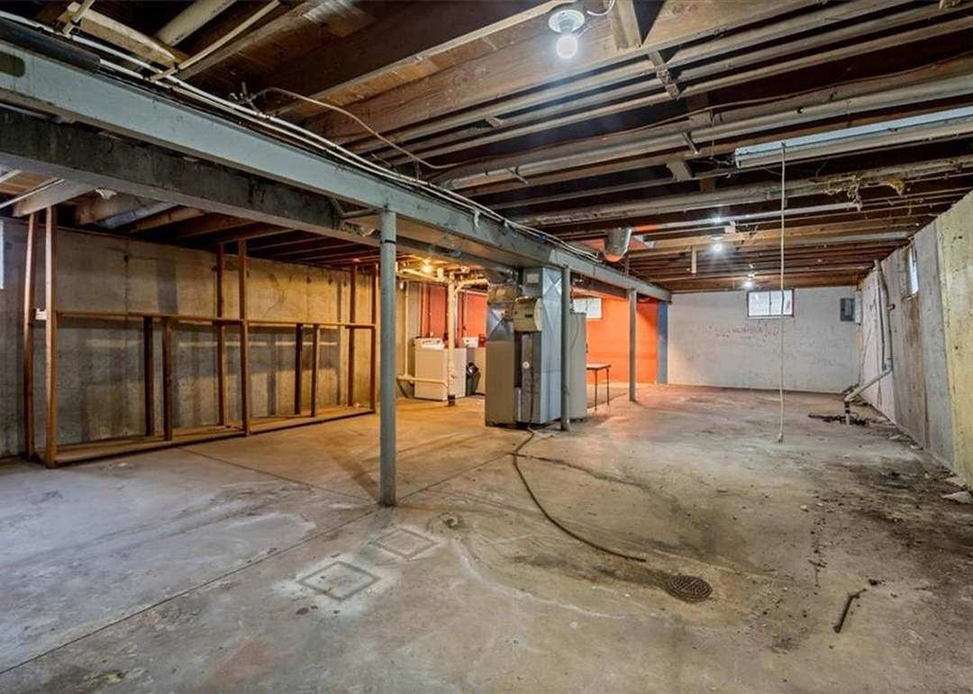 8704 W 88th Street — photo 23