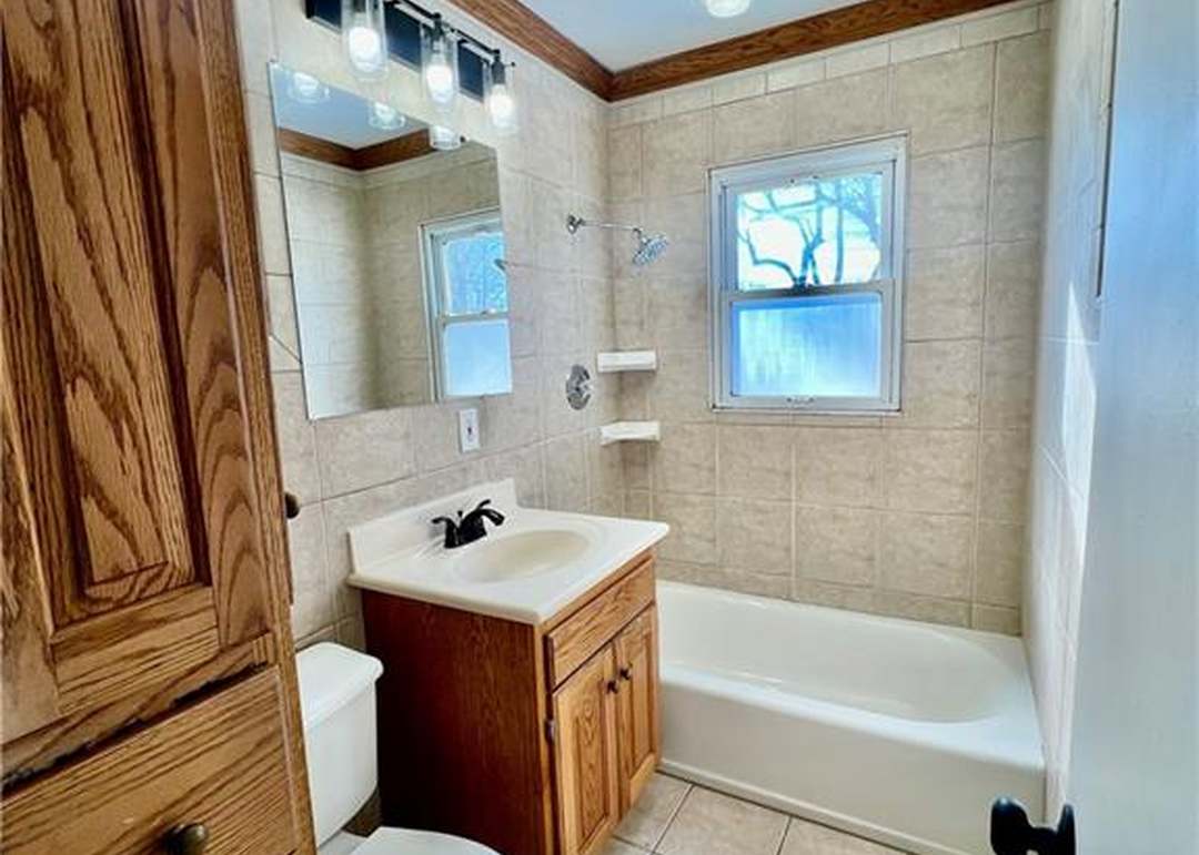 6003 E 101st Street — photo 3