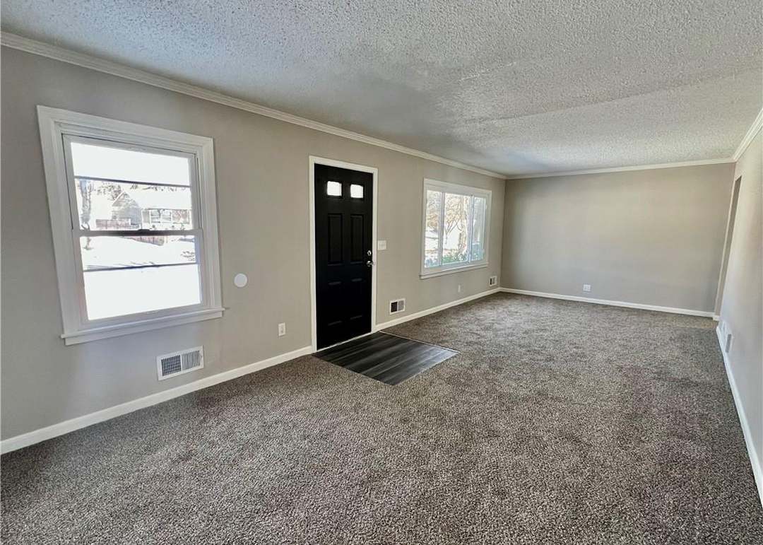 6003 E 101st Street — photo 19