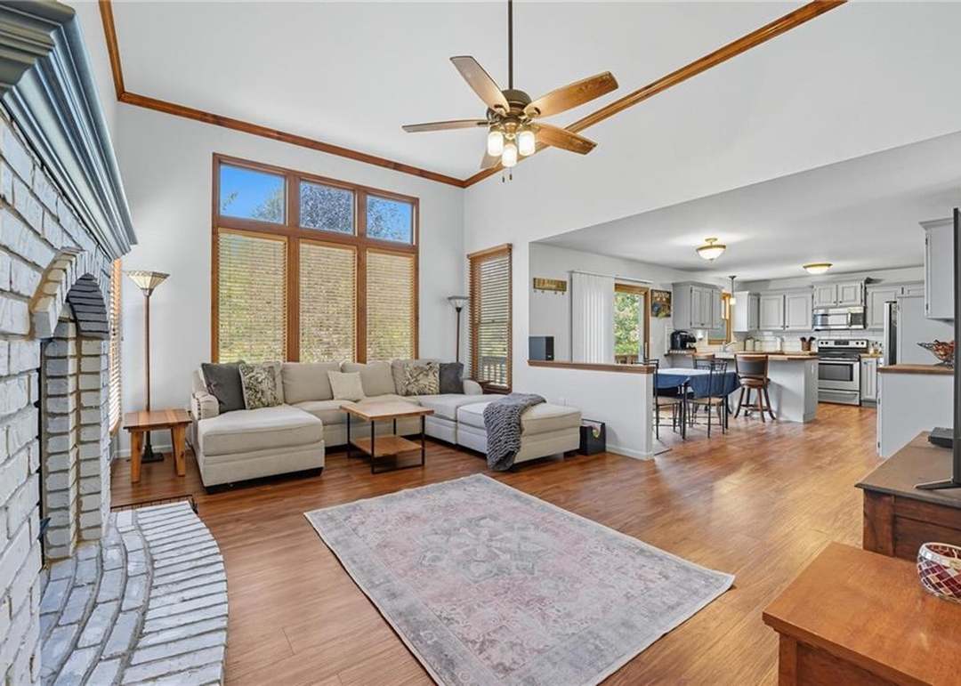 902 Aspen Drive — photo 9