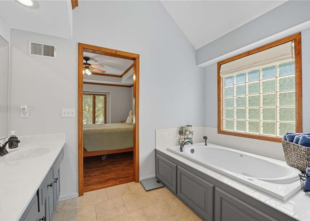902 Aspen Drive — photo 24