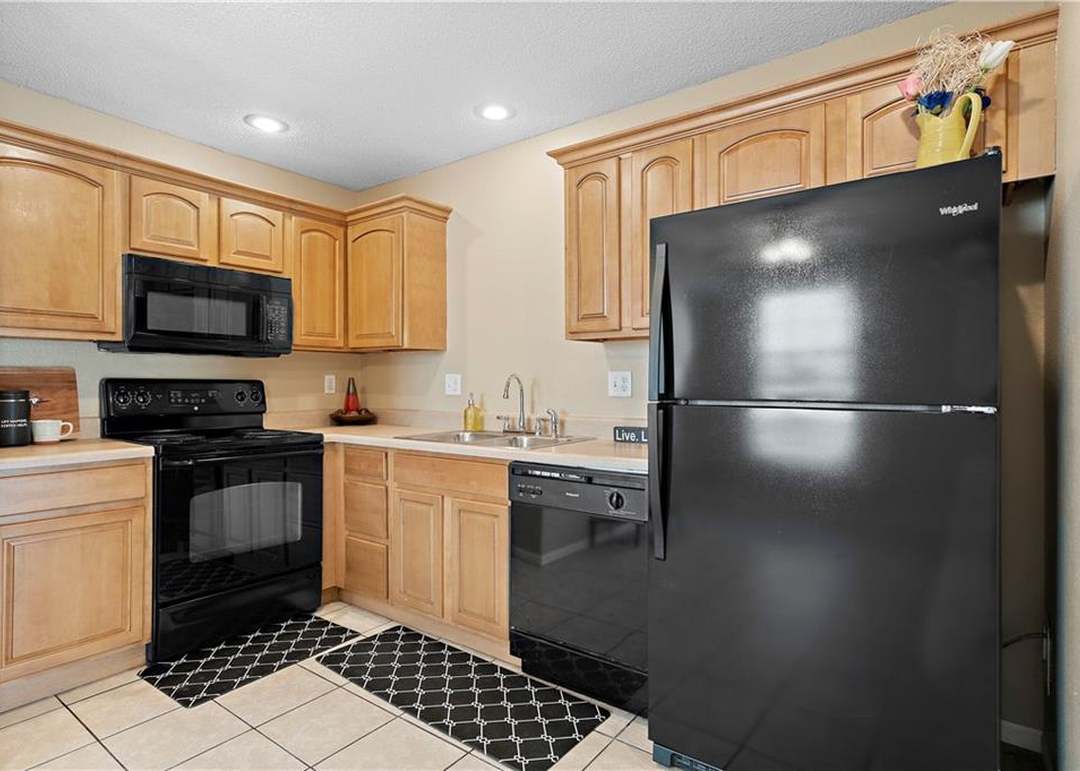10541 E 46 Terrace — photo 25