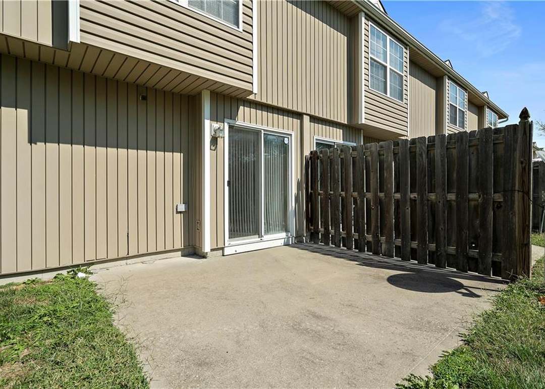 10541 E 46 Terrace — photo 33