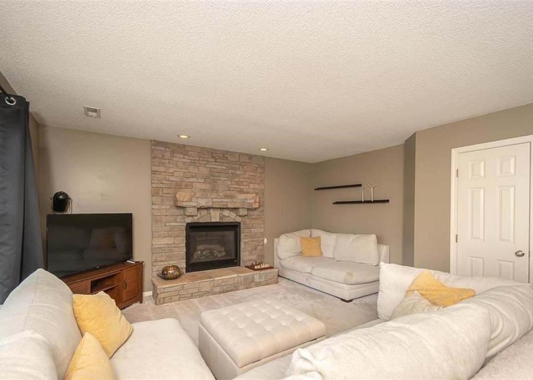 825 N Spruce Street — photo 11