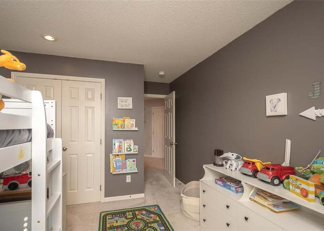 825 N Spruce Street — photo 31