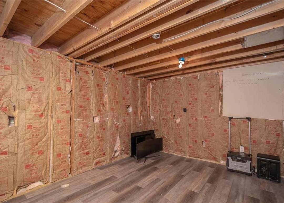 825 N Spruce Street — photo 36