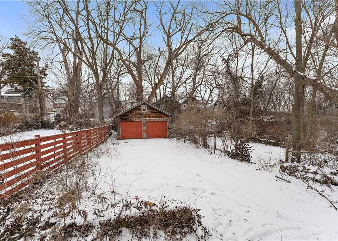 2623 Brighton Avenue — photo 7