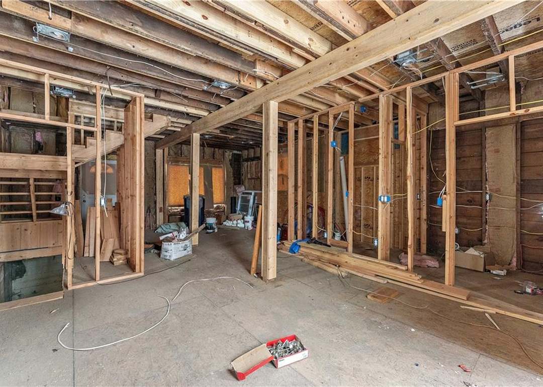 2623 Brighton Avenue — photo 12
