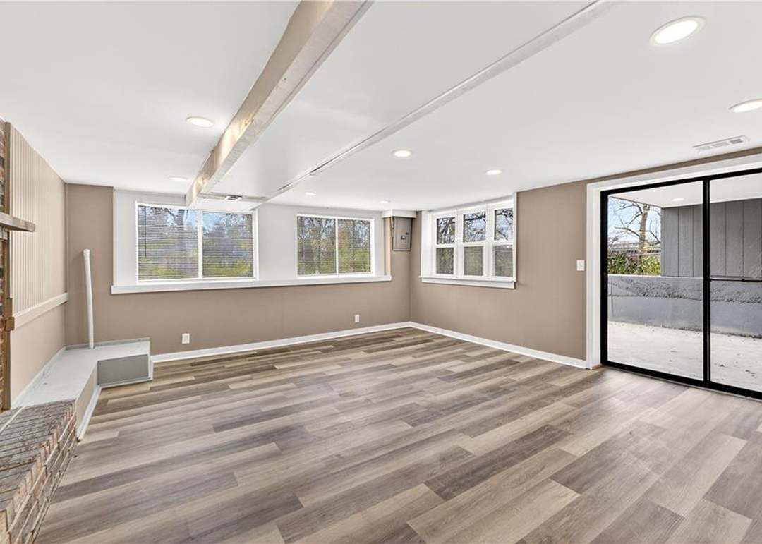 7409 E 51st Street — photo 33