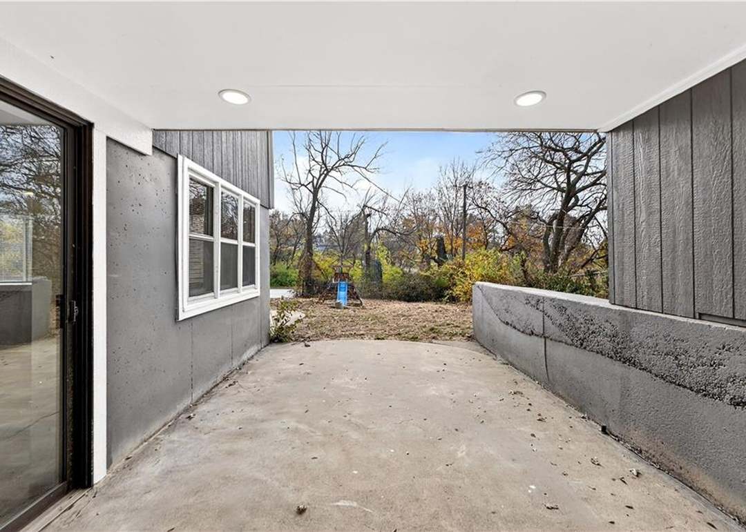 7409 E 51st Street — photo 36