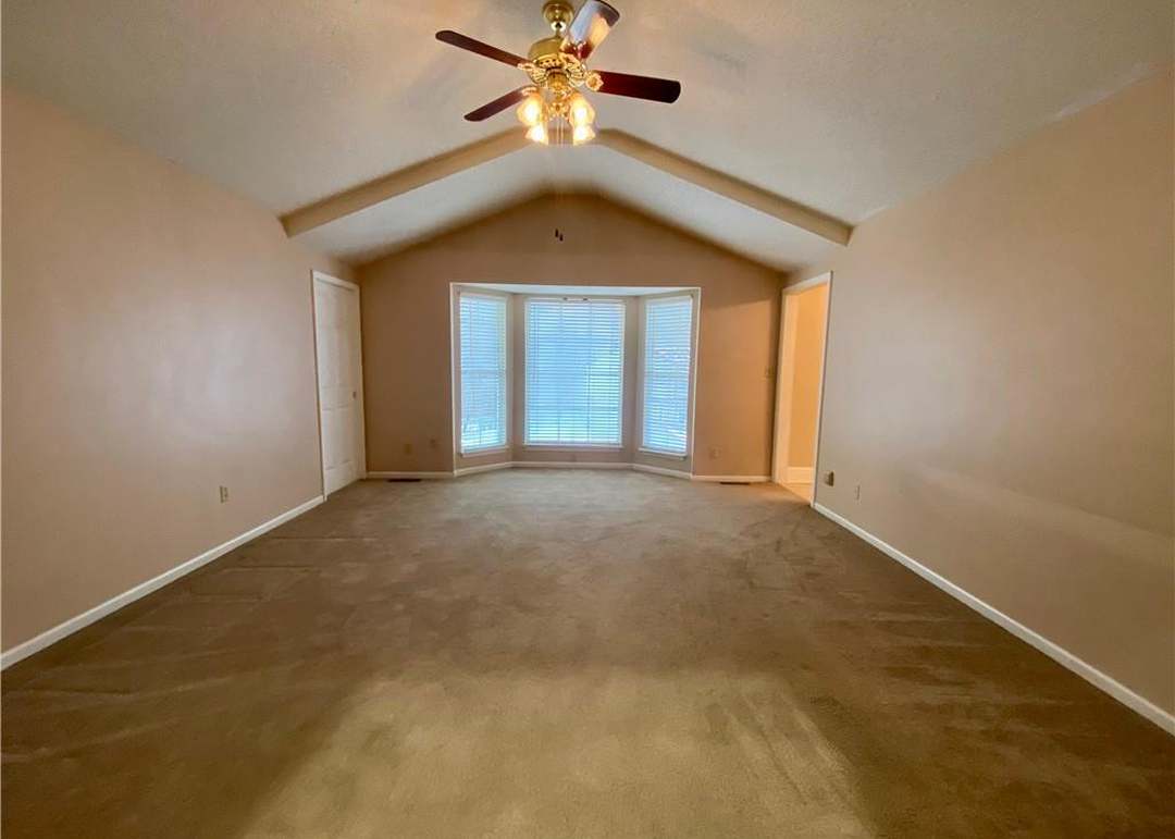 517 Kindred Drive — photo 12
