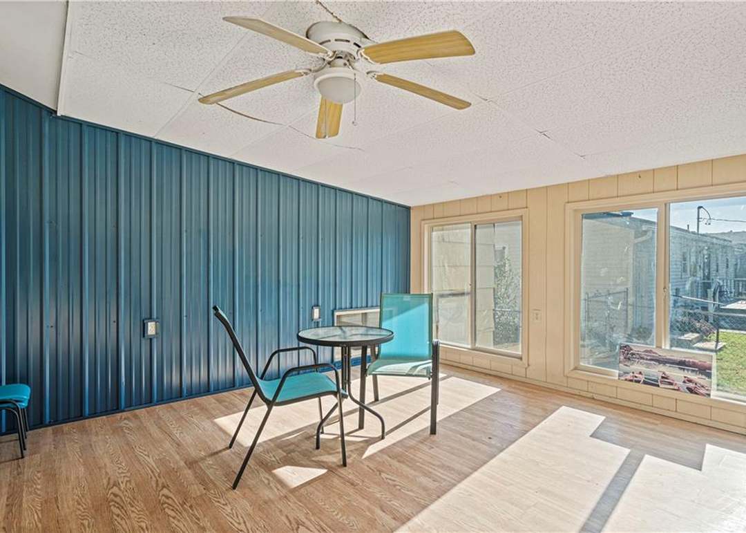 316 Belmont Street — photo 17