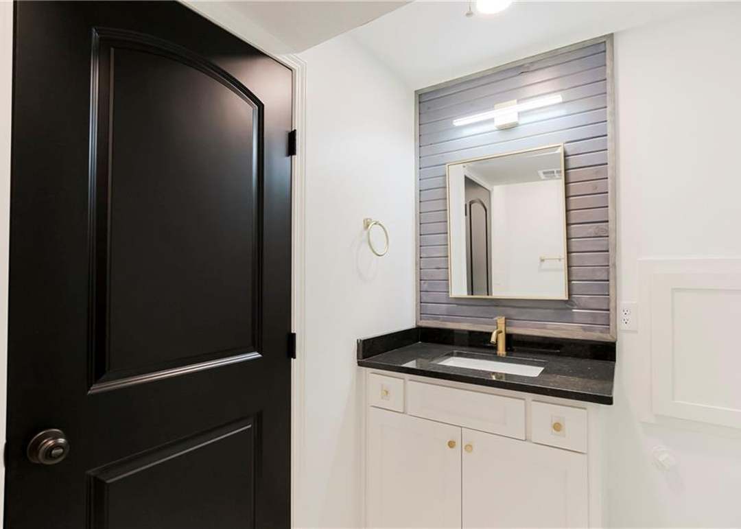 13405 W 113th Street — photo 21