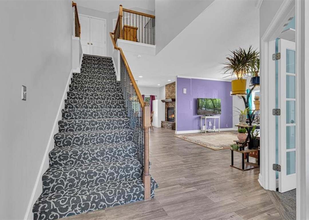 2208 SW MORRIS Drive — photo 9