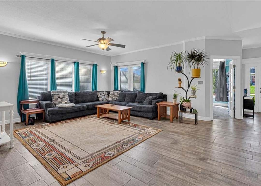 2208 SW MORRIS Drive — photo 12