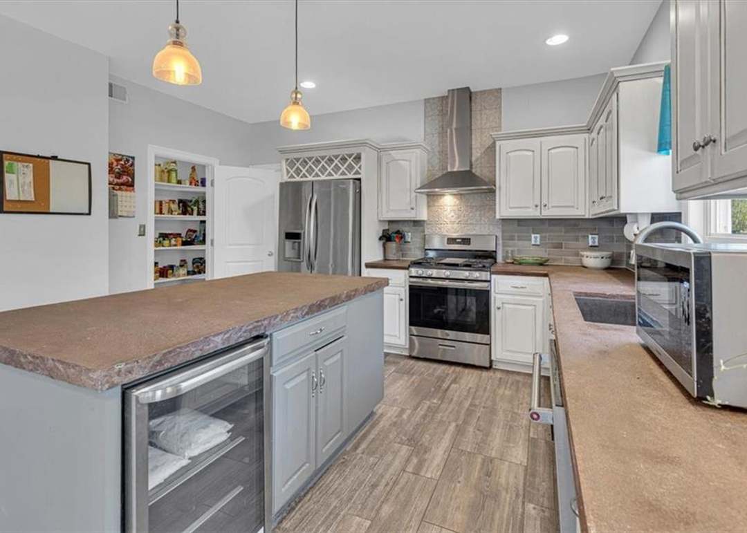 2208 SW MORRIS Drive — photo 16