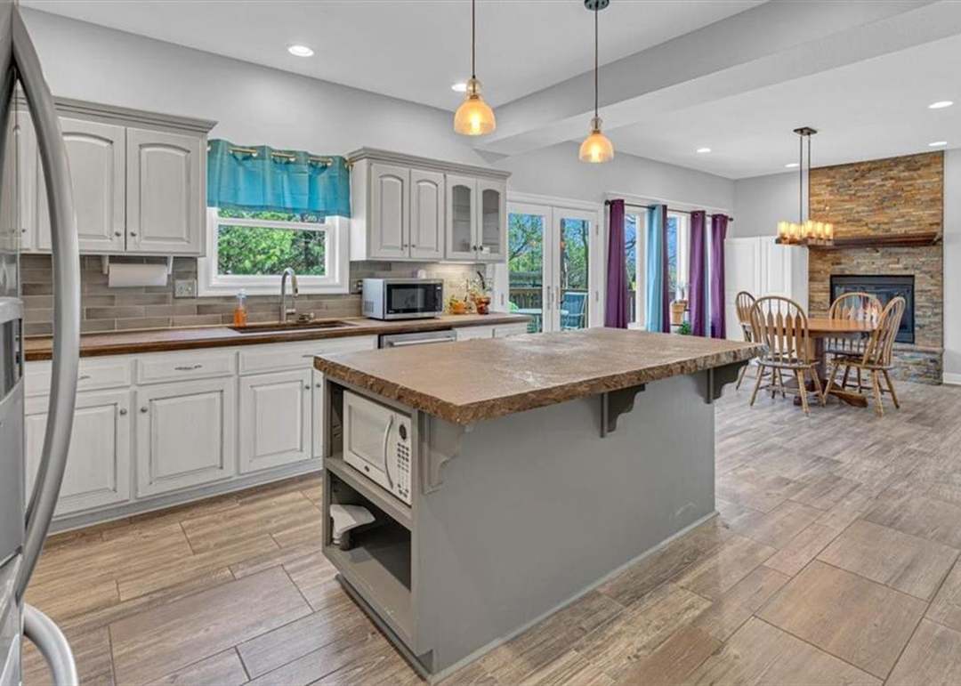 2208 SW MORRIS Drive — photo 19