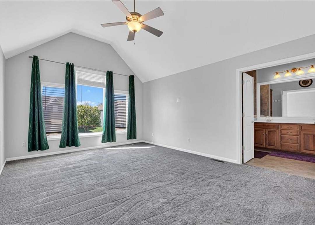 2208 SW MORRIS Drive — photo 22