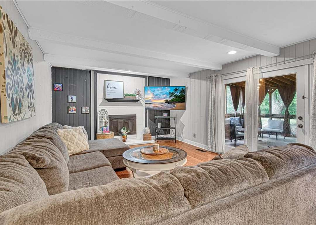 6508 N Overland Drive — photo 5