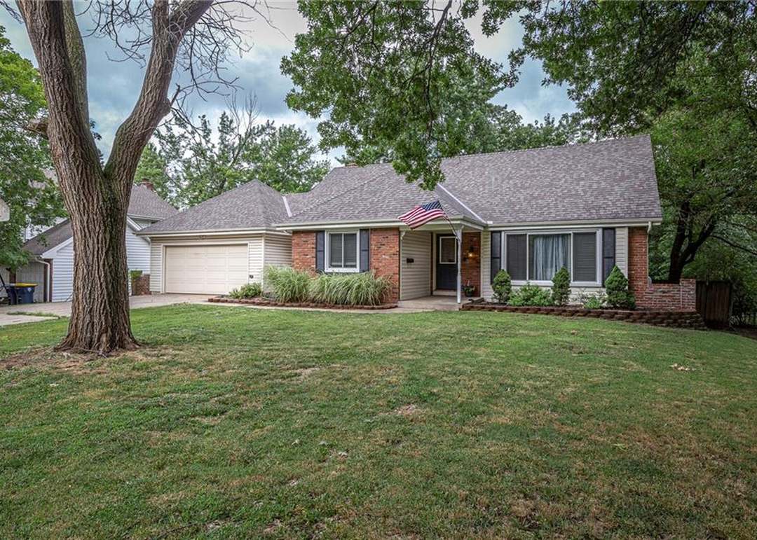 6508 N Overland Drive — photo 9