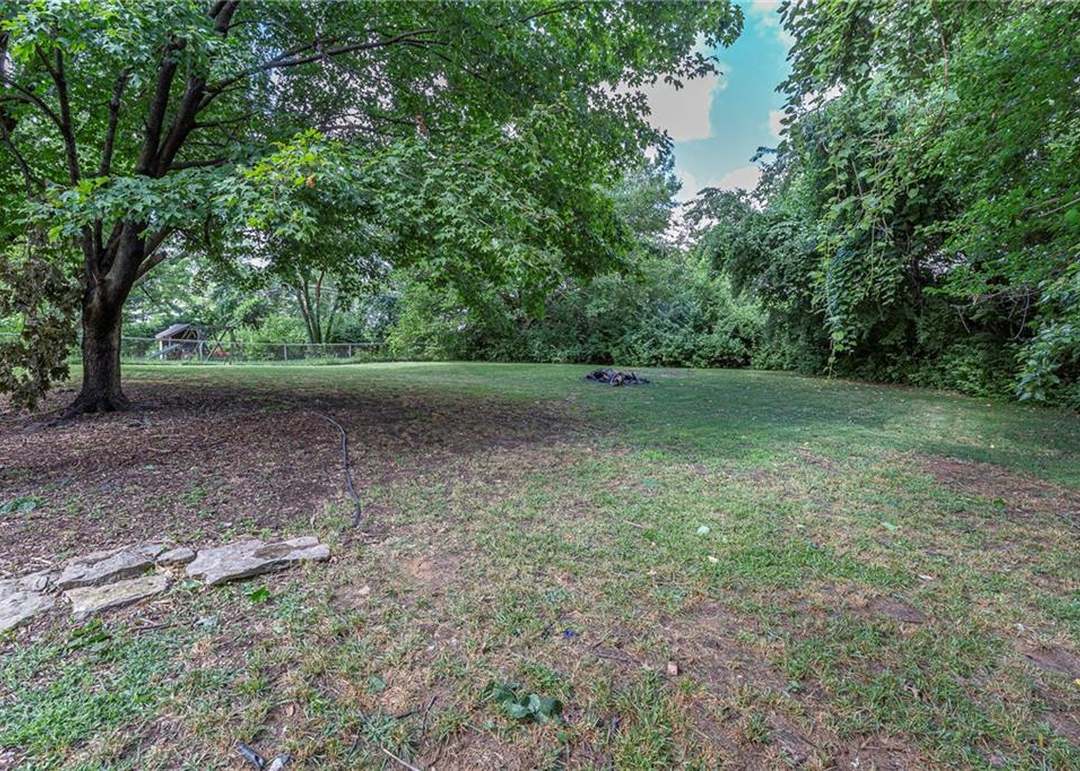 6508 N Overland Drive — photo 32