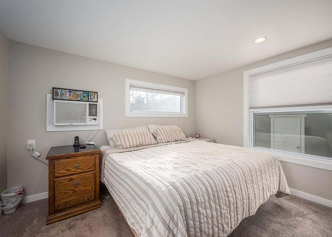 1752 Edwardsville Drive — photo 12