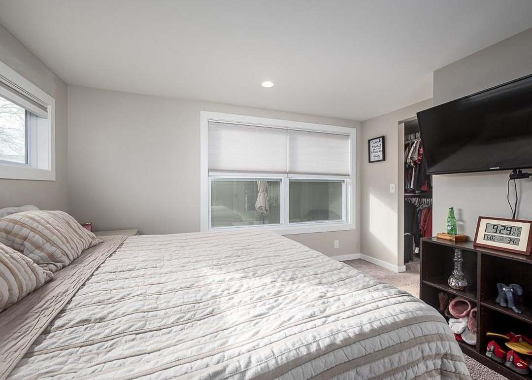 1752 Edwardsville Drive — photo 13