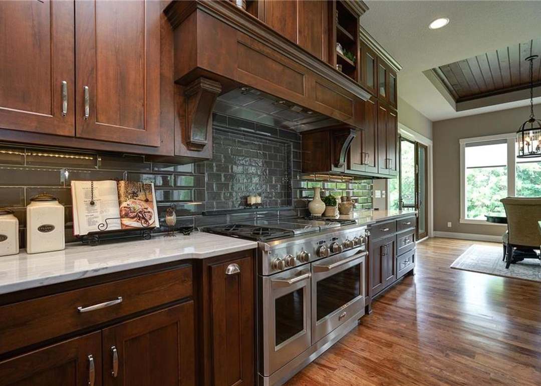 4720 NW Canyon Circle — photo 32