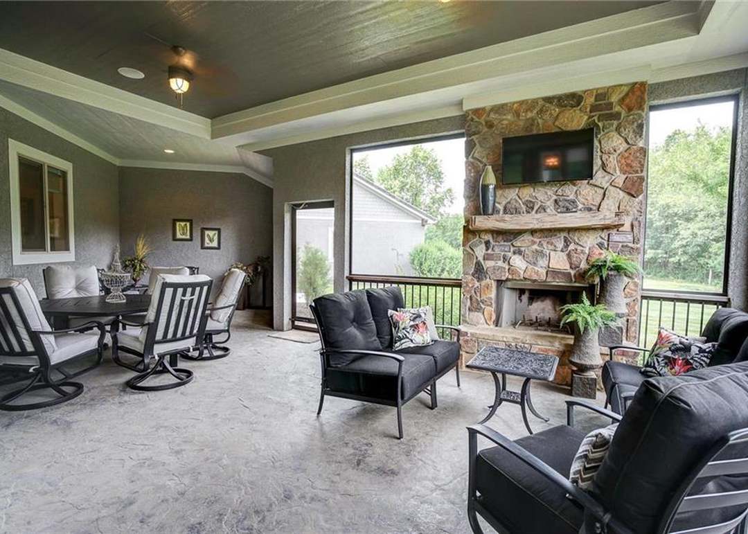 4720 NW Canyon Circle — photo 39