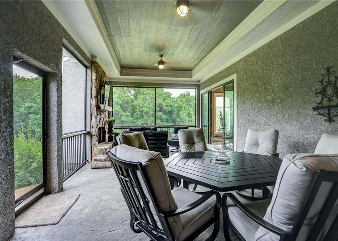 4720 NW Canyon Circle — photo 42