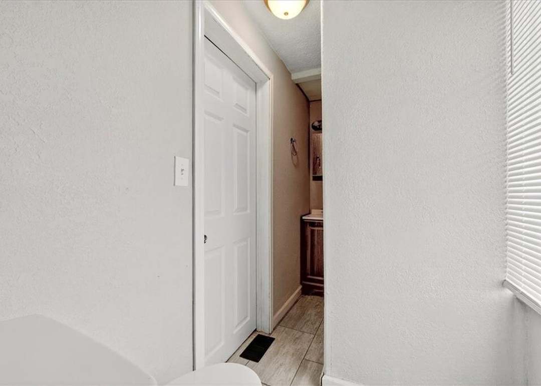 3619 Topping Avenue — photo 3