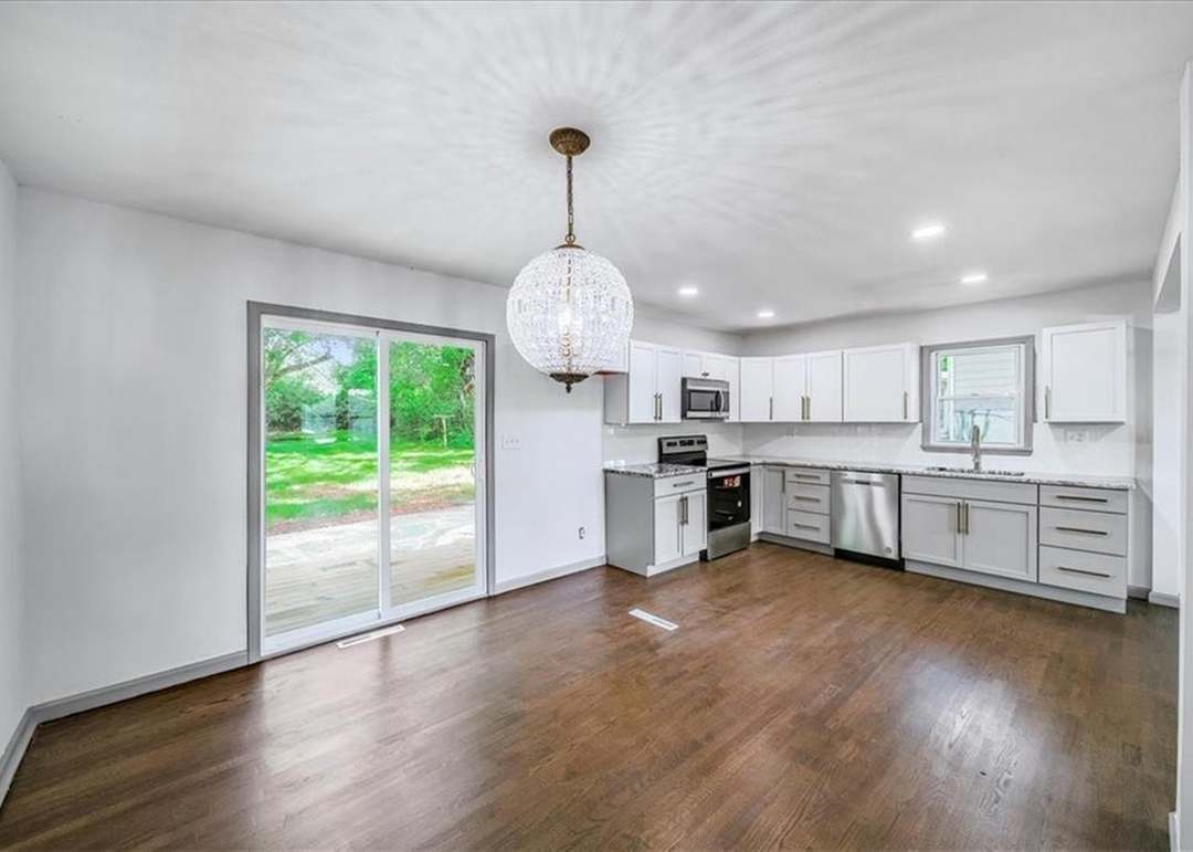 9615 Fremont Avenue — photo 17