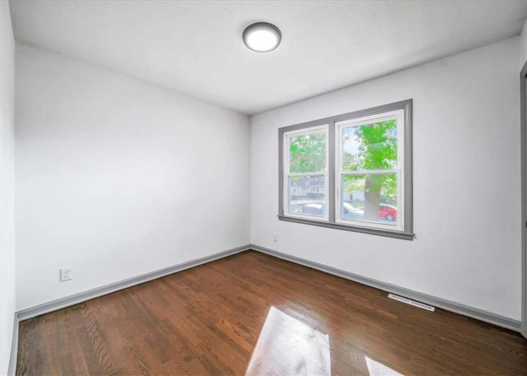 9615 Fremont Avenue — photo 23