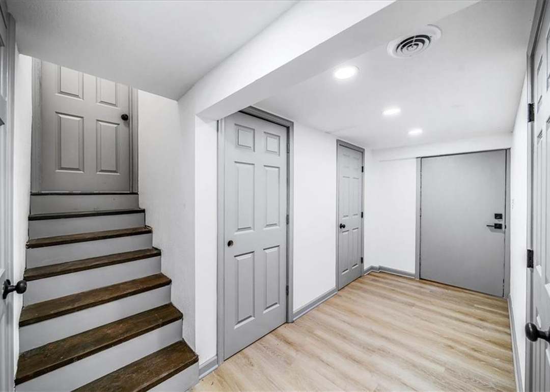 9615 Fremont Avenue — photo 29