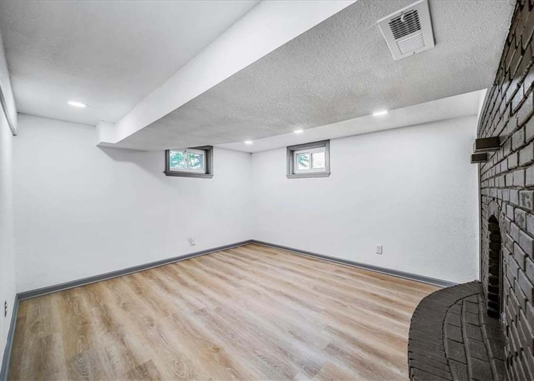 9615 Fremont Avenue — photo 31