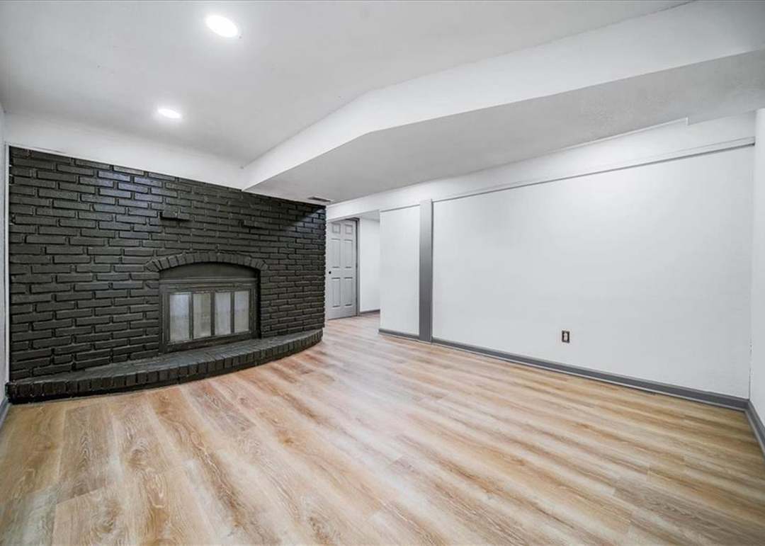 9615 Fremont Avenue — photo 32