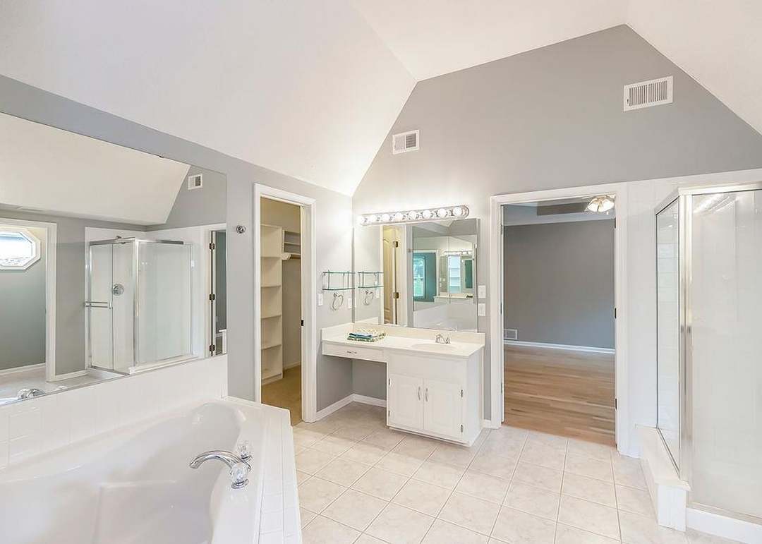 5908 W 153rd Terrace — photo 30