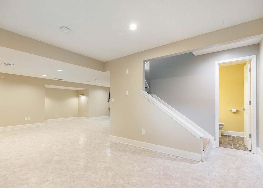 5908 W 153rd Terrace — photo 34